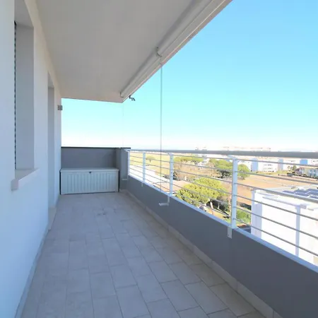 Meit Apartment *